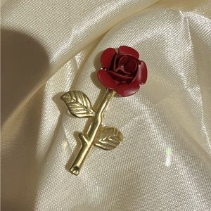 Vintage tiny miniature Red Rose Brooch Cottage Core pin Flower Women Fashion